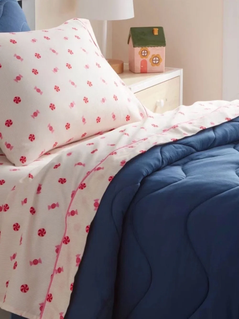 Pillowfort soft pink